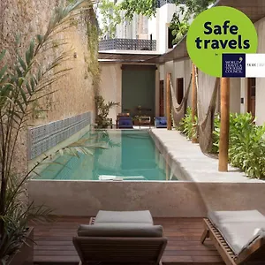 ***** Hotel Ya'ax Boutique Mexique